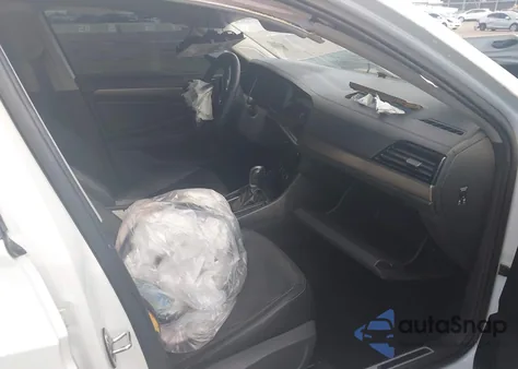 2019 Volkswagen Jetta from USA, damaged, VIN 3VWTP6BU8KM022272